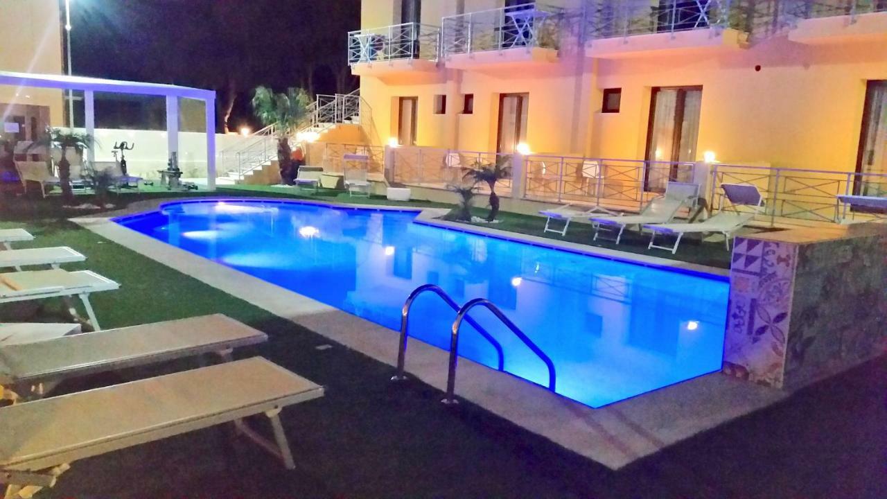 Residence Le Piscine San Vito Lo Capo Dış mekan fotoğraf